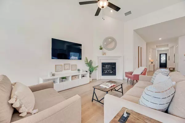 301 Rosecomb Street, Northlake, TX 76247