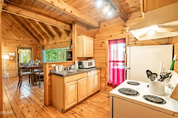 Lot 2R Wears Valley Rd RD, Townsend, TN 37882