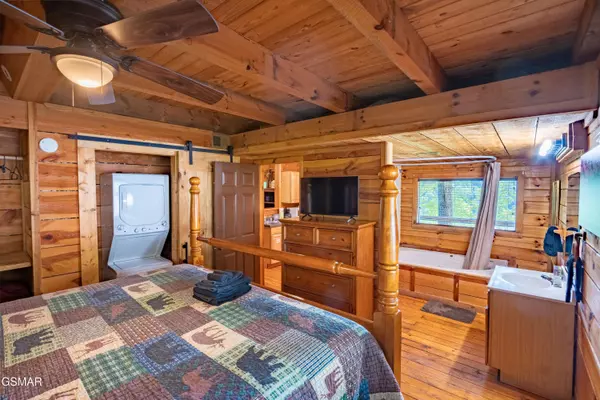 Lot 2R Wears Valley Rd RD, Townsend, TN 37882