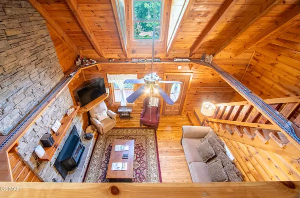 4105 Burning Tree LN, Sevierville, TN 37862