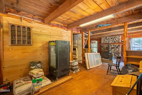 1239 Wears Valley Parcel 086 009.06, Townsend, TN 37882