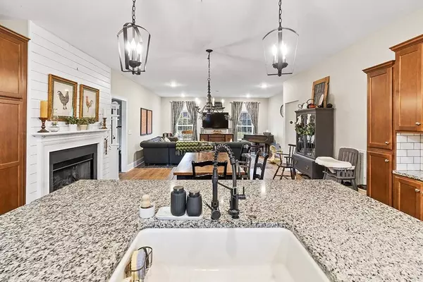 480 Sharpe Rd, Chappells, SC 29037