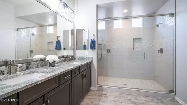 15999 W MONTANA DE ORO Drive, Surprise, AZ 85387