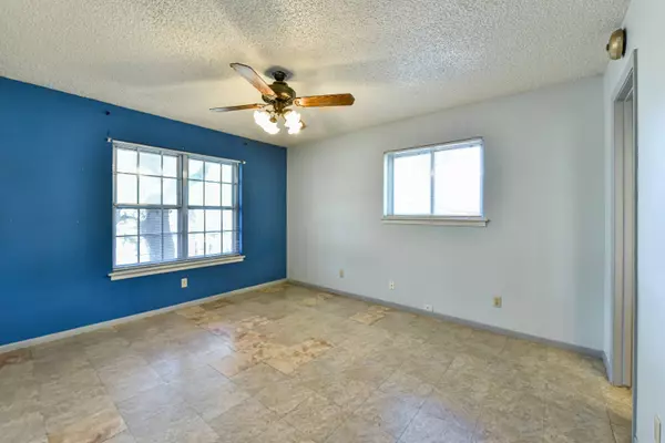 8401 Tecumseh Drive, Austin, TX 78753