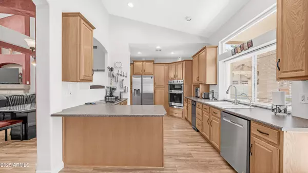 155 W PALOMINO Drive, Tempe, AZ 85284