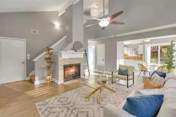 1426 Woodfern Drive, Arlington, TX 76018