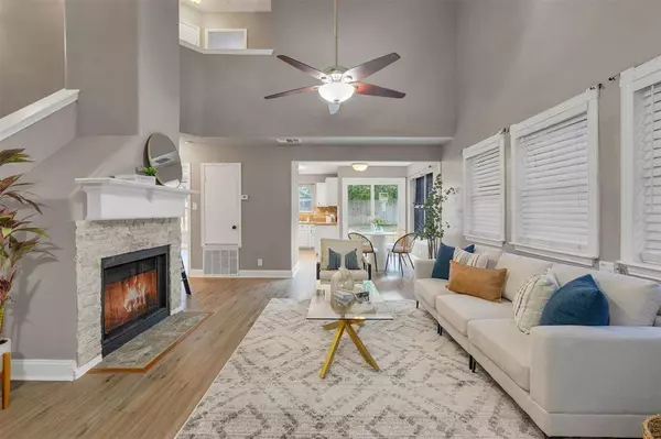 1426 Woodfern Drive, Arlington, TX 76018