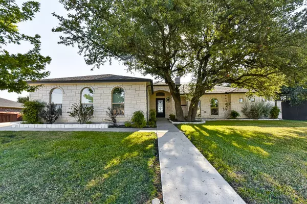 2040 Heritage Loop, Nolanville, TX 76559