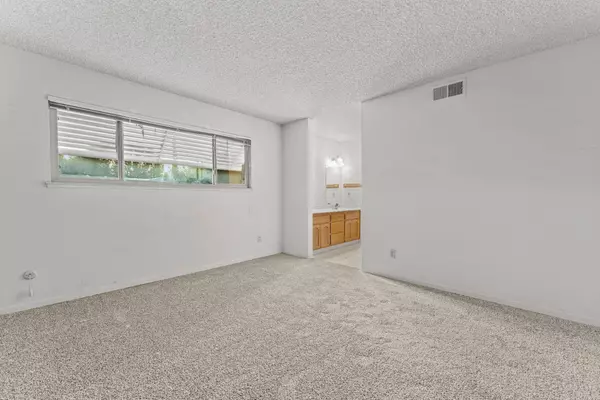 5907 Casa Alegre, Carmichael, CA 95608