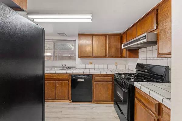 5907 Casa Alegre, Carmichael, CA 95608