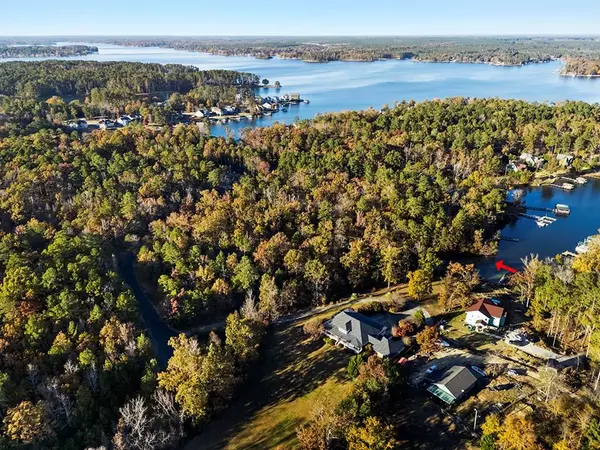 105 Armory Court, Ninety Six, SC 29666