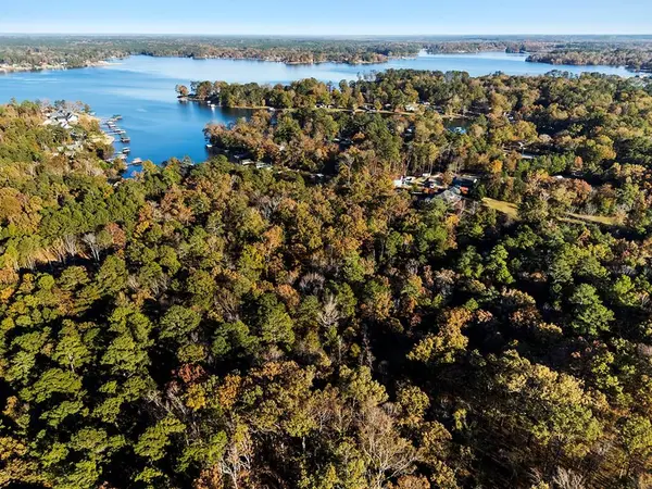 105 Armory Court, Ninety Six, SC 29666