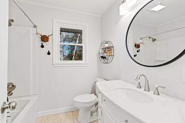 213/215 Beechwood, Greenwood, SC 29649