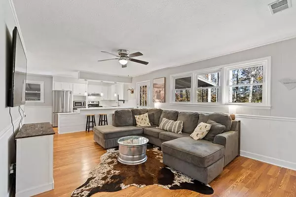 213/215 Beechwood, Greenwood, SC 29649