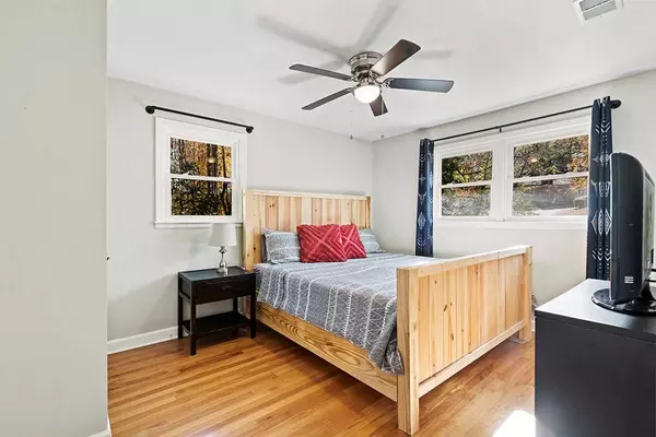 213/215 Beechwood, Greenwood, SC 29649