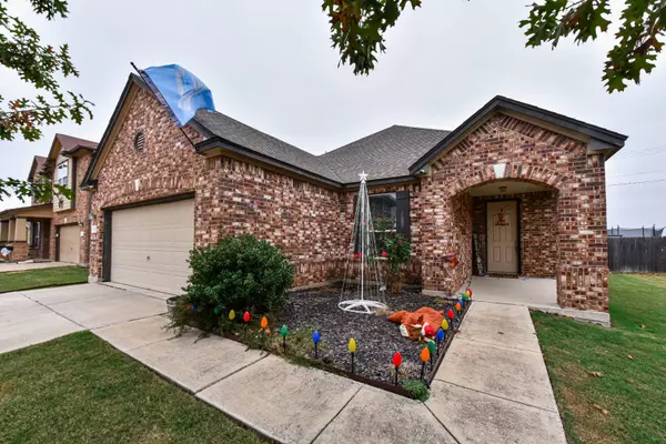 402 Carrington Street, Hutto, TX 78634