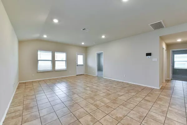 6002 Sally Ride Lane, Killeen, TX 76543