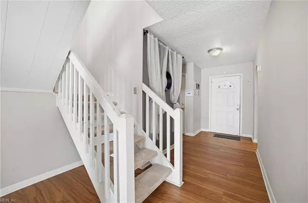 936 Fern Ridge RD, Virginia Beach, VA 23452