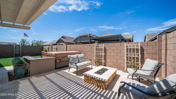 23080 E CARRIAGE Way, Queen Creek, AZ 85142