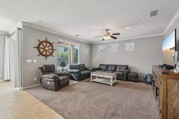 5121 Glenwood Springs WAY, Roseville, CA 95747