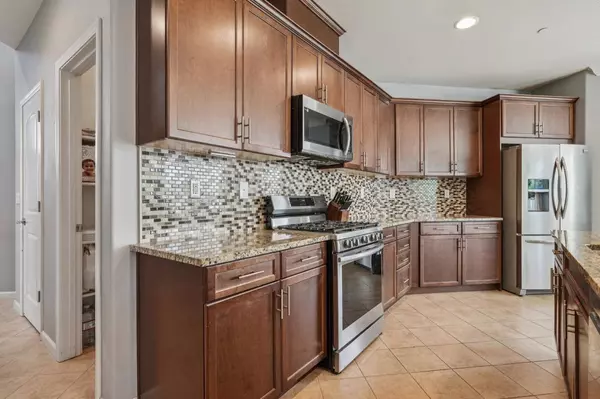 5121 Glenwood Springs WAY, Roseville, CA 95747