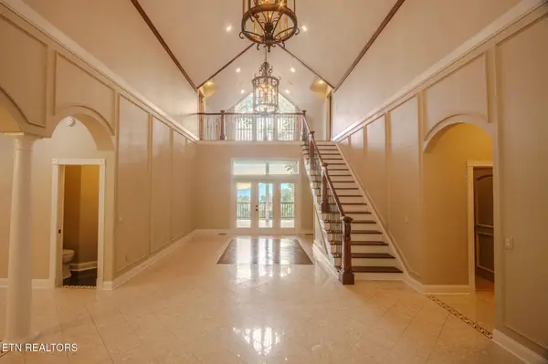 431 Thomas Loop Rd, Sevierville, TN 37876