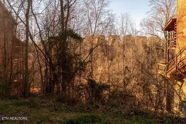 636 Stockton Drive, Sevierville, TN 37876