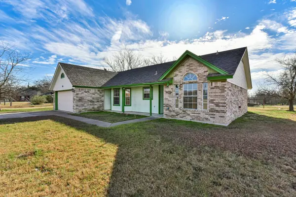 1008 Hickory Lane, Kempner, TX 76539