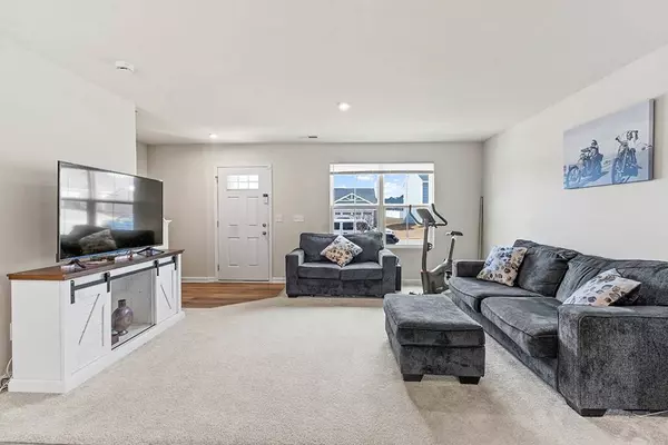 109 Highland Station Dr, Clinton, SC 29325