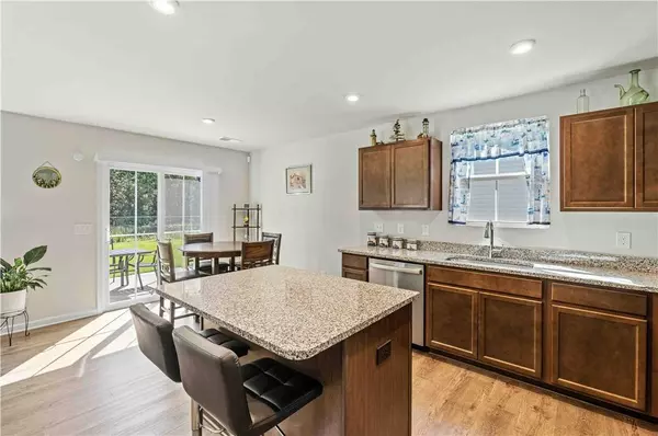 215 Highland Station DR, Clinton, SC 29325