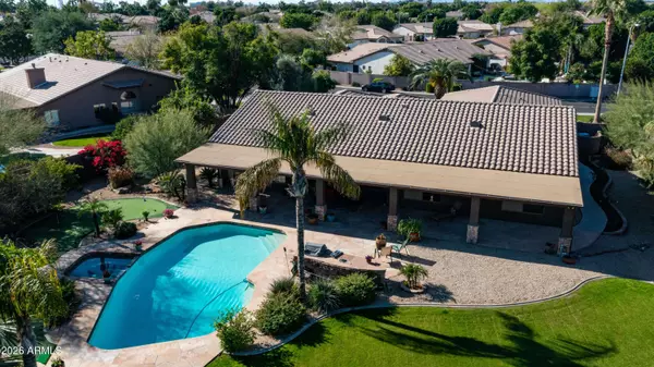 2540 W TULSA Street, Chandler, AZ 85224