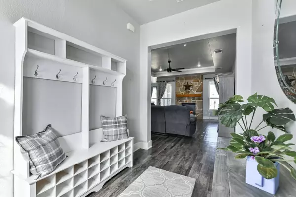 229 Slippery Elm Drive, Nolanville, TX 76559