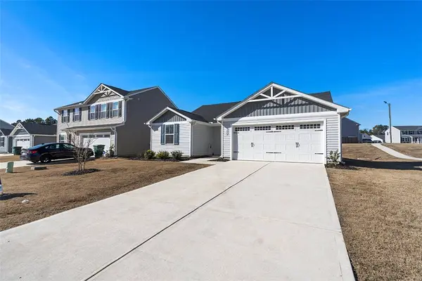 124 Highland Station DR, Clinton, SC 29325