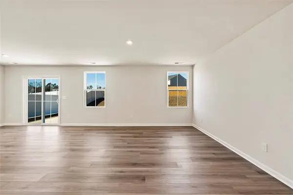 124 Highland Station DR, Clinton, SC 29325