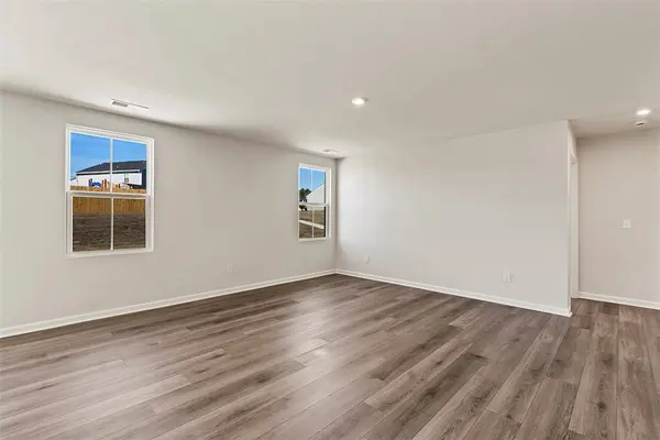 124 Highland Station DR, Clinton, SC 29325