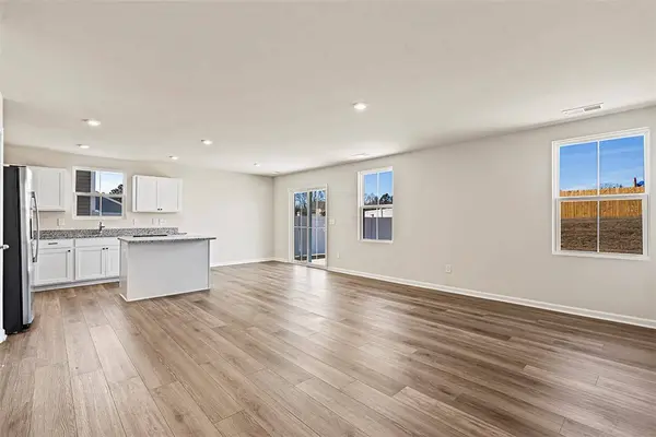 124 Highland Station DR, Clinton, SC 29325