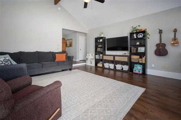 2916 Fairfield DR, Edmond, OK 73012