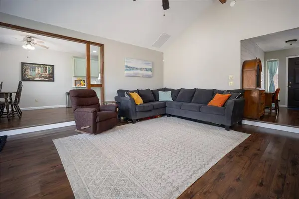 2916 Fairfield DR, Edmond, OK 73012