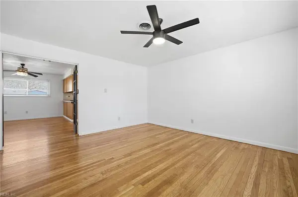 4111 Leyte AVE, Chesapeake, VA 23324