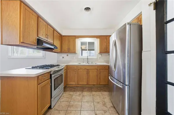 4111 Leyte AVE, Chesapeake, VA 23324