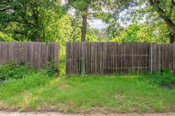 4012 Erath Street, Fort Worth, TX 76119