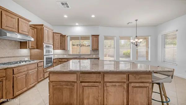 1606 W SILENTCOVE Lane, Phoenix, AZ 85085