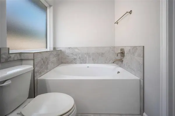 1108 SW 140th ST, Oklahoma City, OK 73170