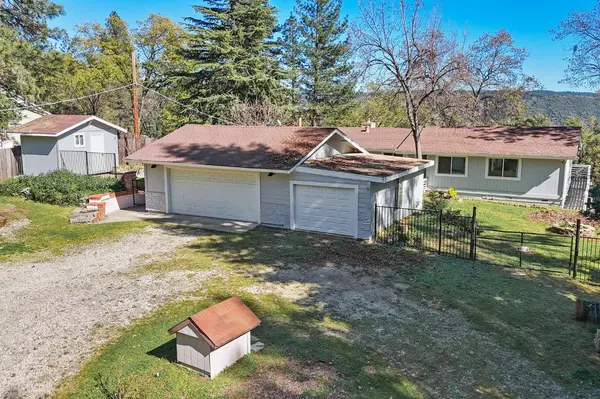 24980 N Canyon WAY, Colfax, CA 95713