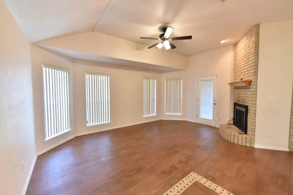 2907 Bachelor Button Boulevard, Killeen, TX 76549