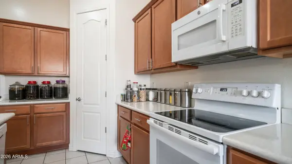 2662 E LA COSTA Drive, Gilbert, AZ 85298