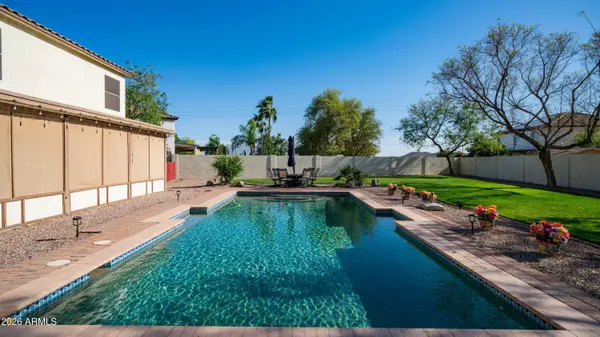 27980 N TITANIUM Lane, San Tan Valley, AZ 85143