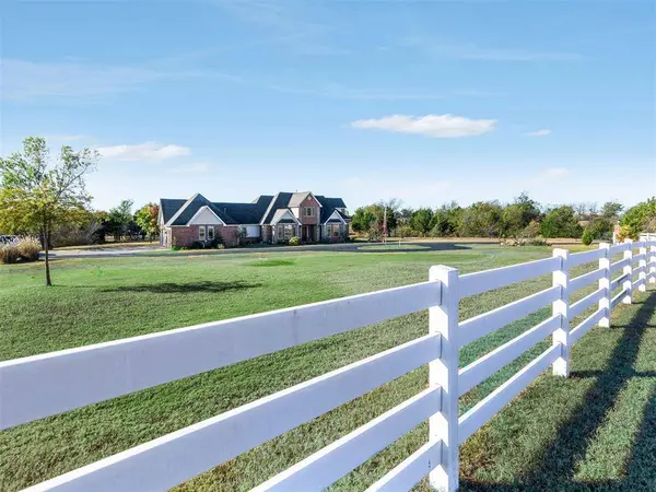 4200 Fox Croft RD, Norman, OK 73026