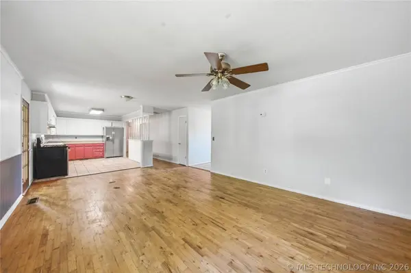 7195 E Battenfield DR, Claremore, OK 74019