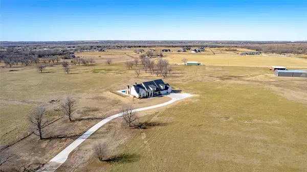 6720 W Tecumseh RD, Norman, OK 73072